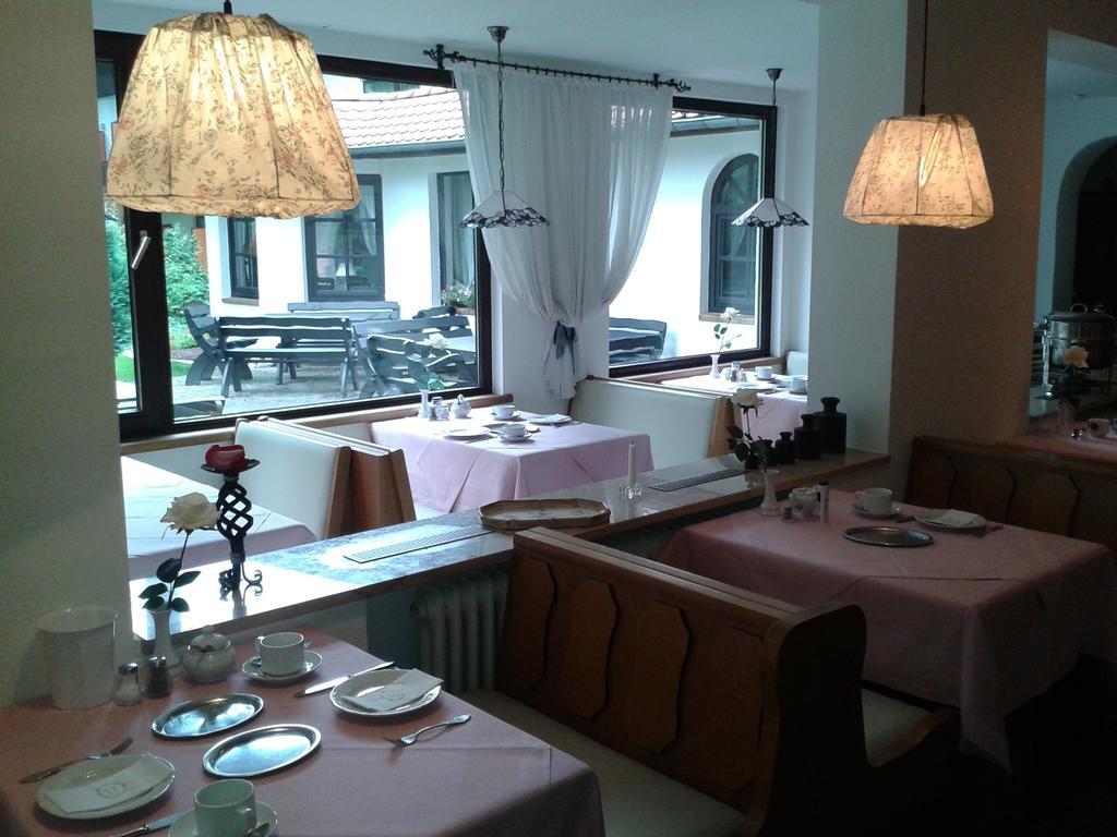 Hotel Buechner Garni
